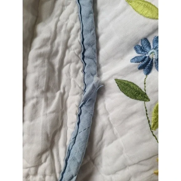 Embroidered White Floral FULL DOUBLE Coverlet + 2 Shams Retro Cottagecore Granny - Picture 6 of 12